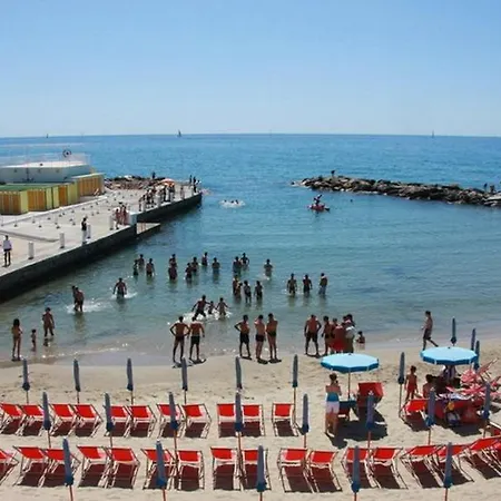 Piro Centro Con Box Privato * San Remo