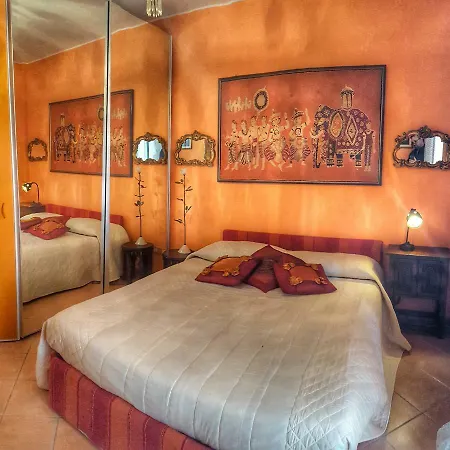 Piro Centro Con Box Privato Hébergement de vacances